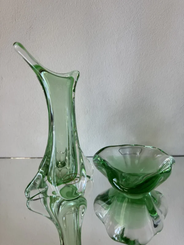 Szkło Czeskie  zestaw lata 60./70.  „Zatopieni w zieleni”