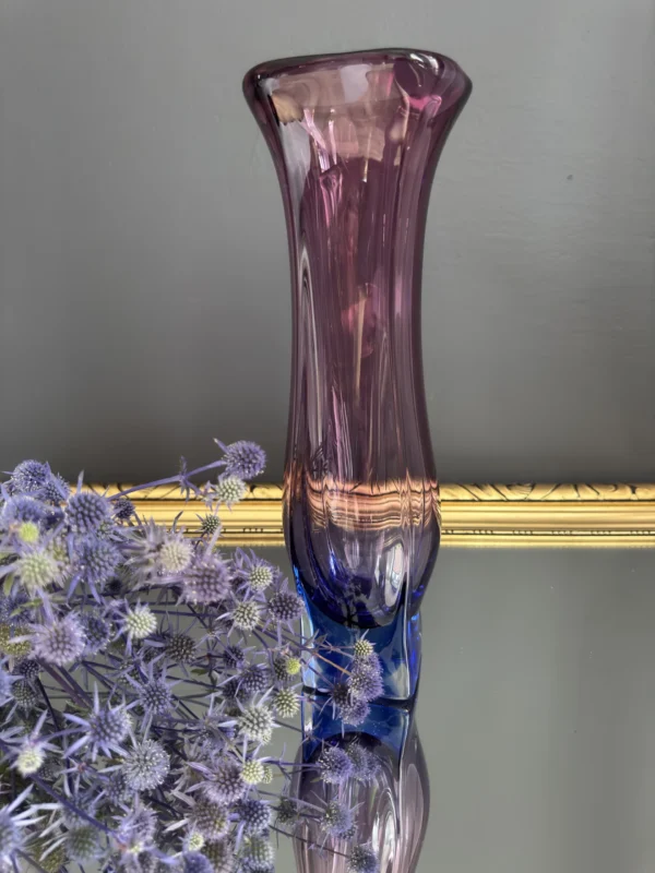 Szkło artystyczne „Ocean Plum” – minimalistyczna forma z duszą