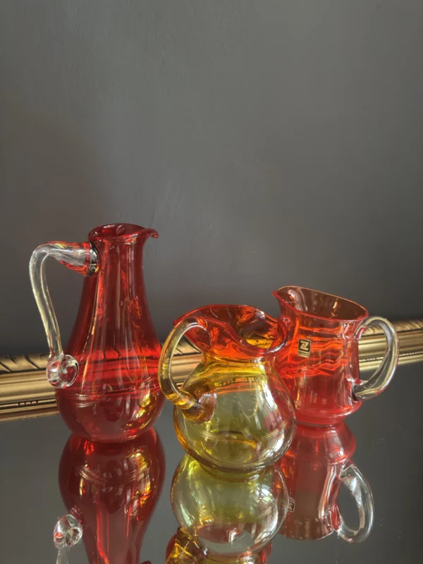 Zestaw dzbanków art glass z Huty Ząbkowice "Trzy słońca"